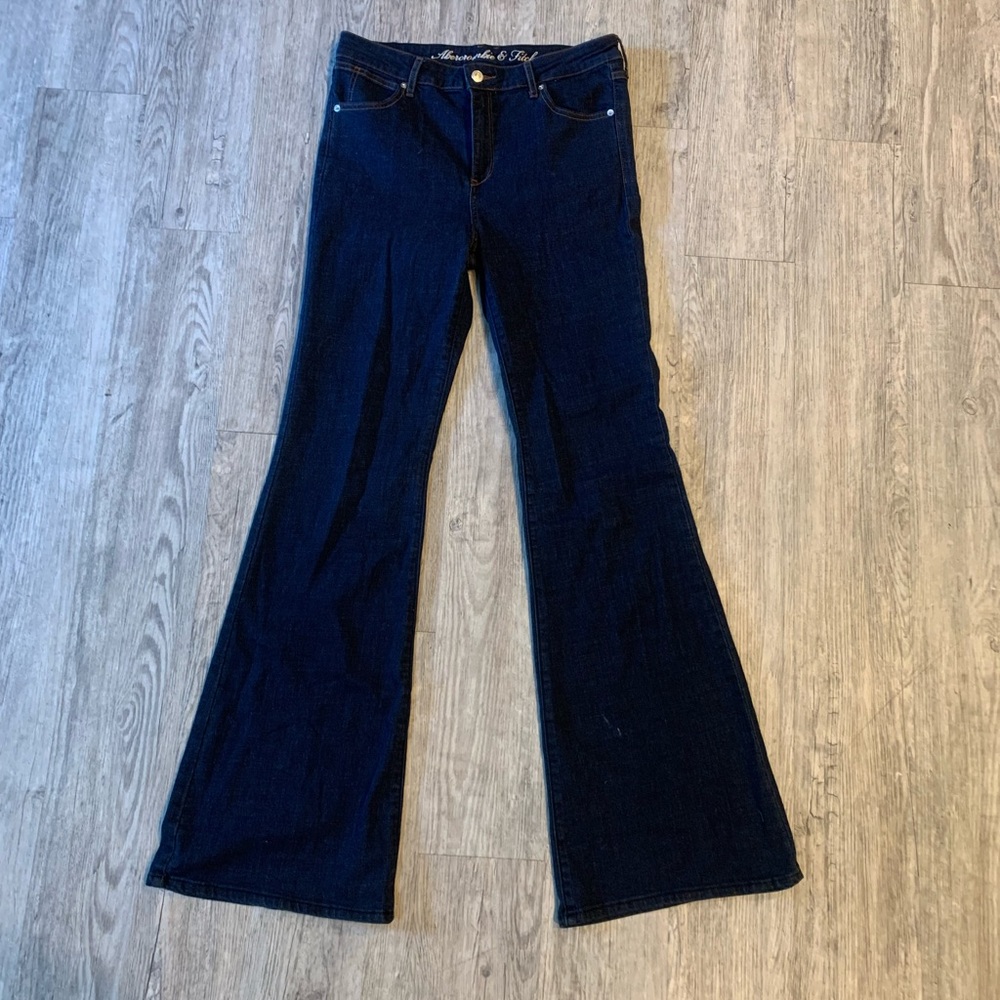 Abercrombie & Fitch Flare Jean | Size 10